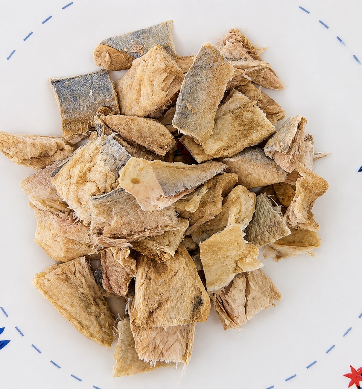 เนื้อปลาทูสั้น Freeze-Dried จริง — กรอบฟู ไม่ผ่านความร้อน